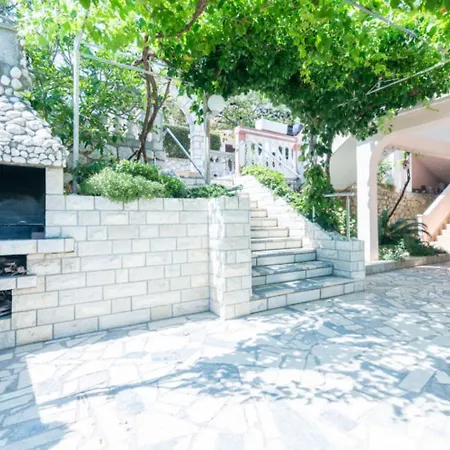 Barbara Apartmán Supetarska Draga